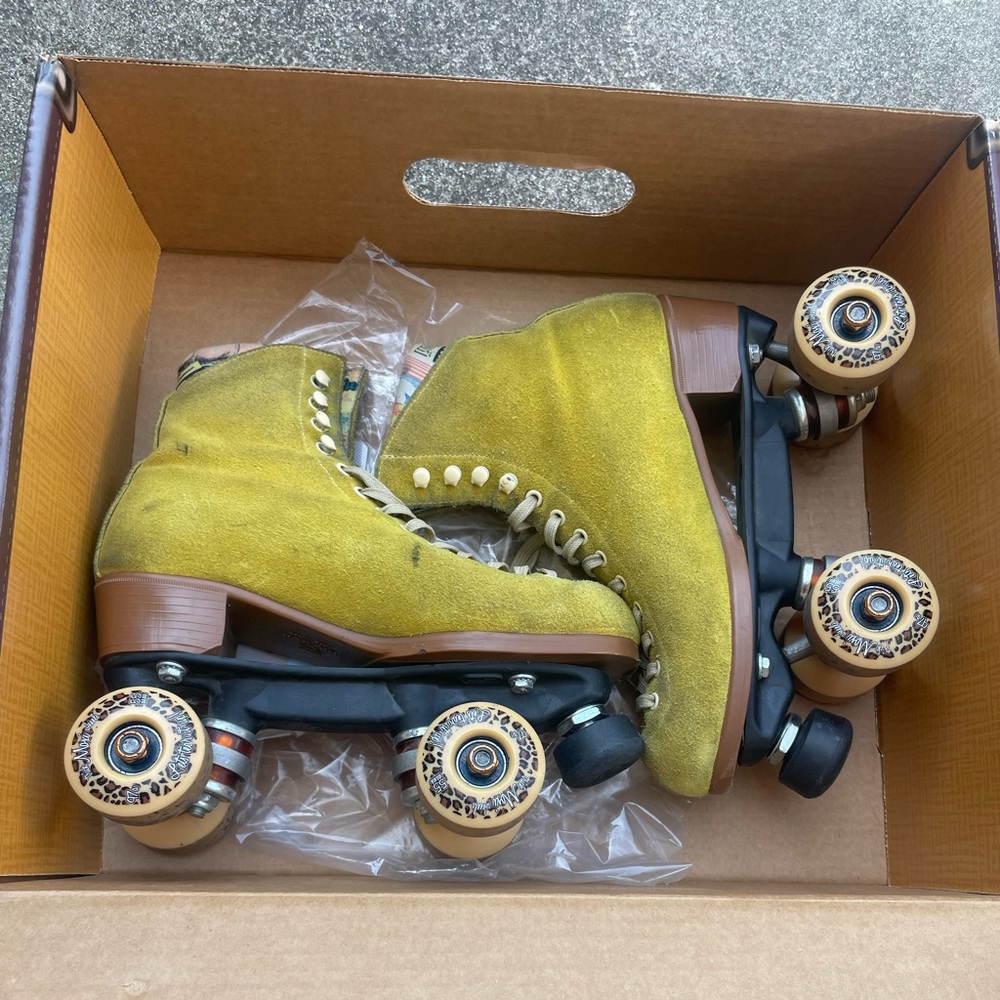 Moxi Lolly Skate